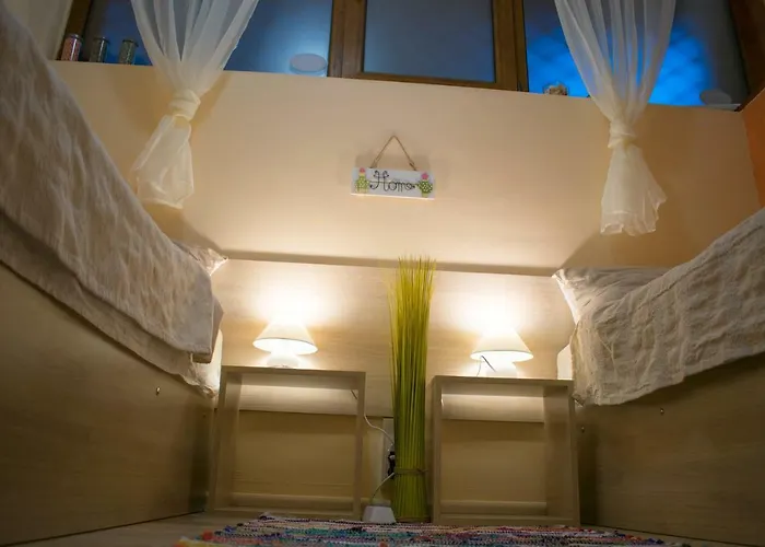 4 Seasons Apartments, A1